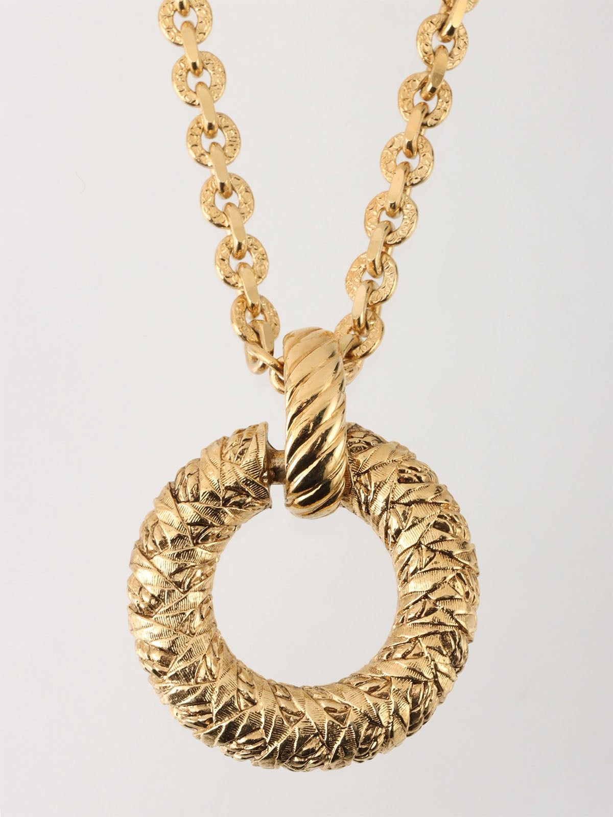 半环造型设计长款项链 金色