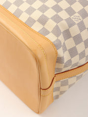 2007年达米安·诺埃《蔚蓝》帆布画