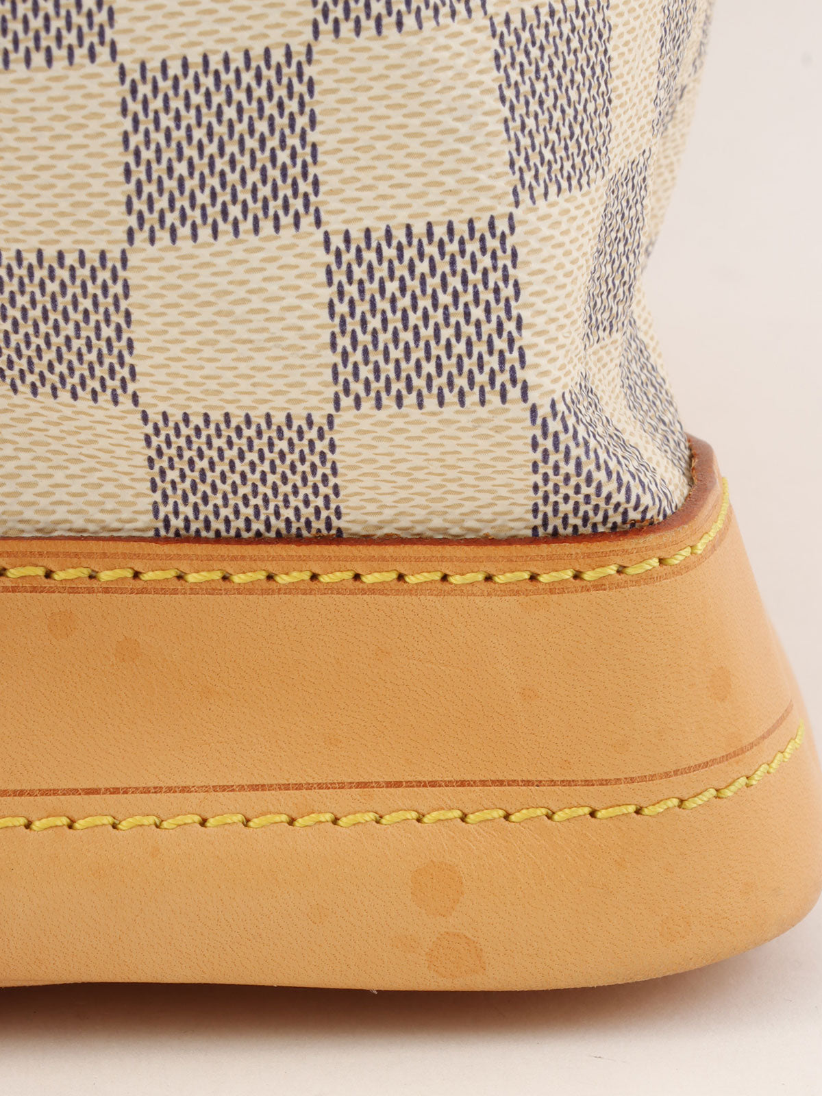 2007 Damien Noe Azur Canvas