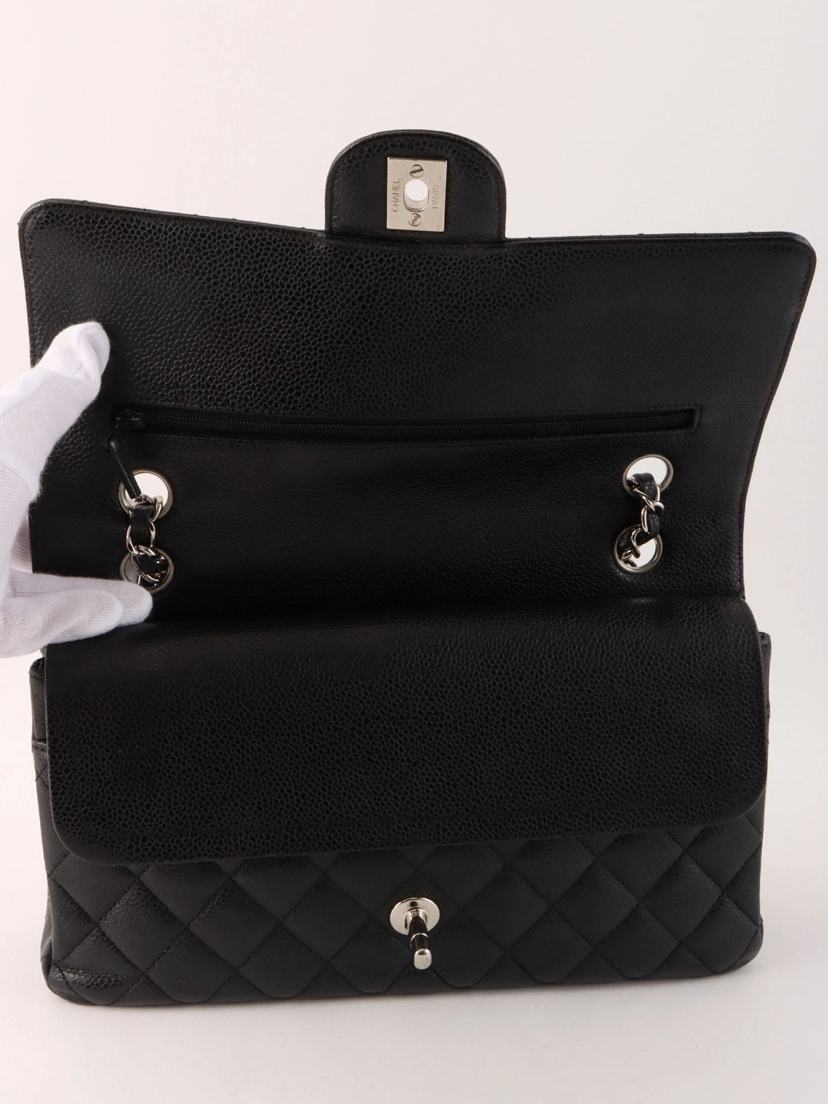 2009 Caviar Skin Classic Flap Chain Bag 25cm Black