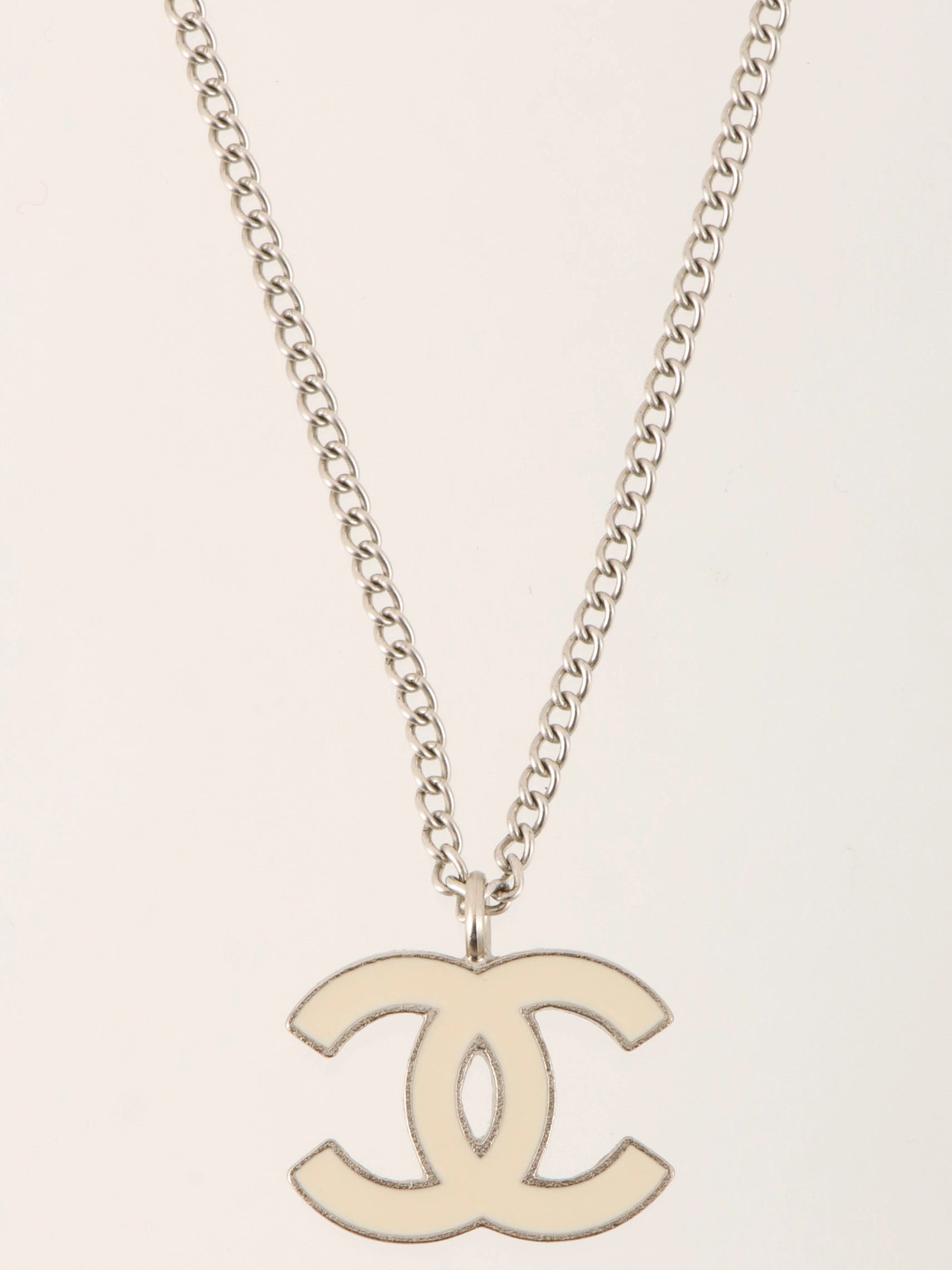 2004 CC Mark Necklace Silver/White
