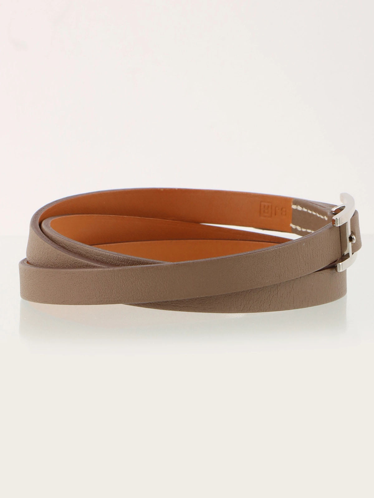 2014年製 ビーアピドゥブルトゥール エトゥープ