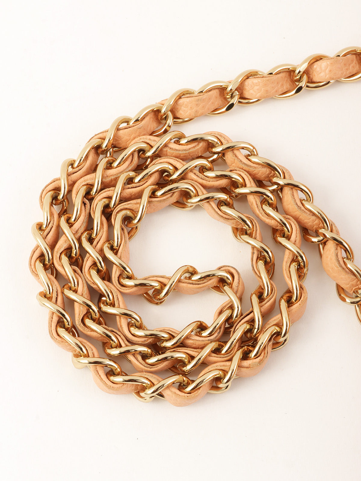 2003年頃製 キャビアスキンクラシックフラップチェーンバッグ25cm ピンクベージュ