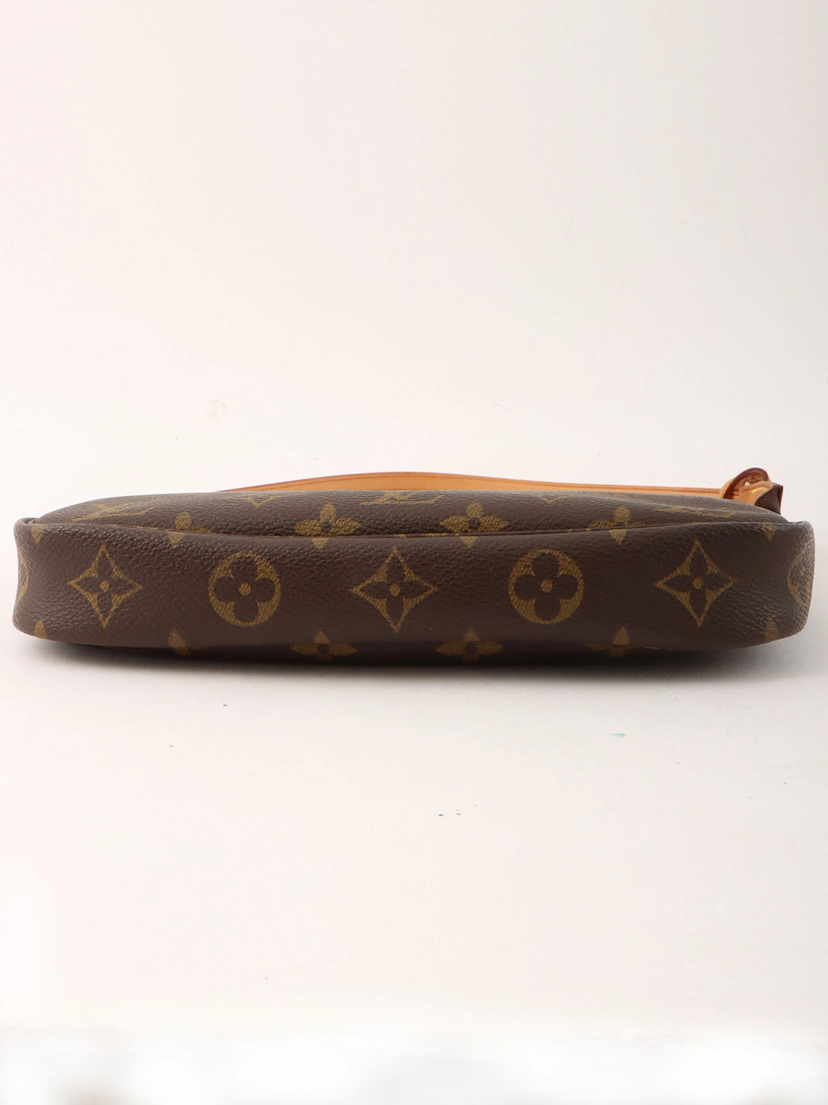 2011 Canvas Monogram Pochette Accessoires Brown