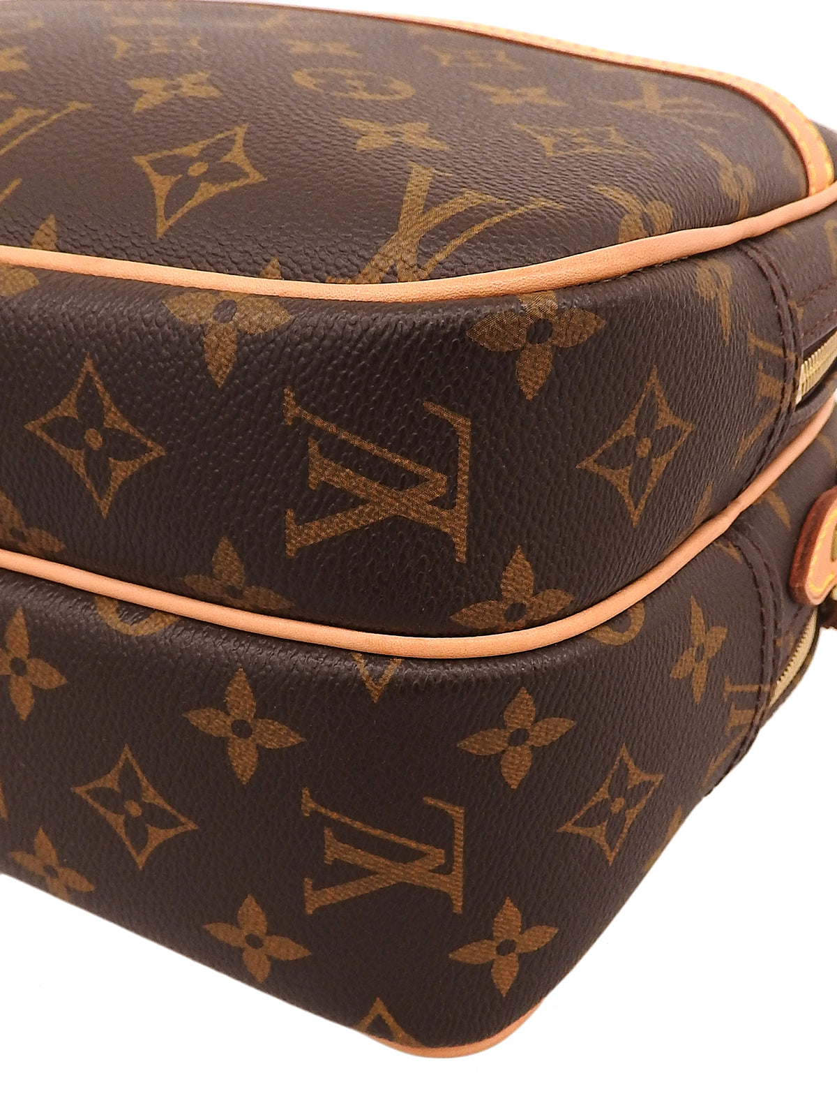 2009 Canvas Monogram Reporter PM Brown