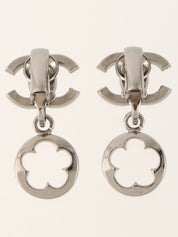 2006 CC Mark Cutout Camellia Earrings Gunmetal