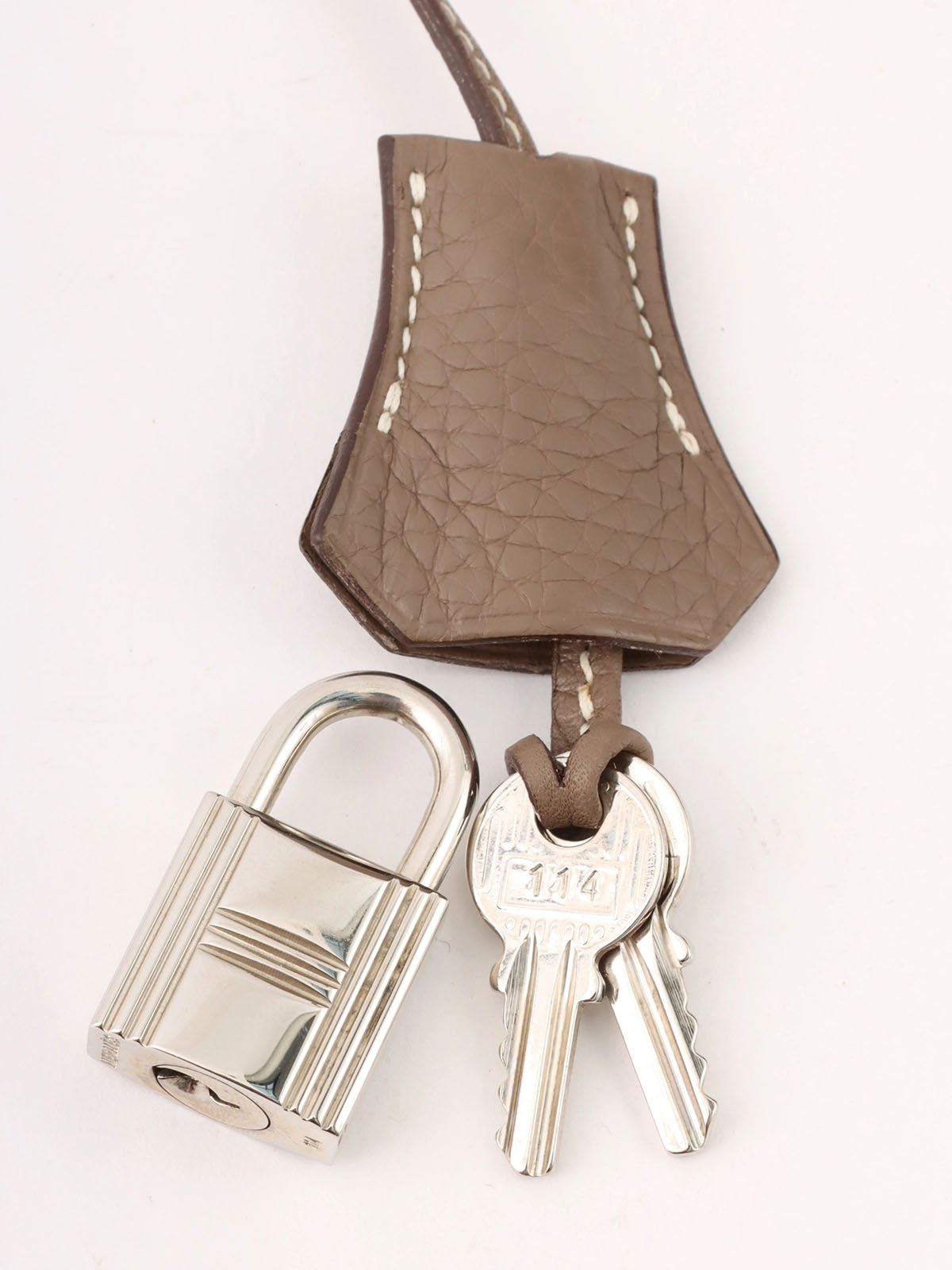 2006年製 ボリード31 エトゥープ