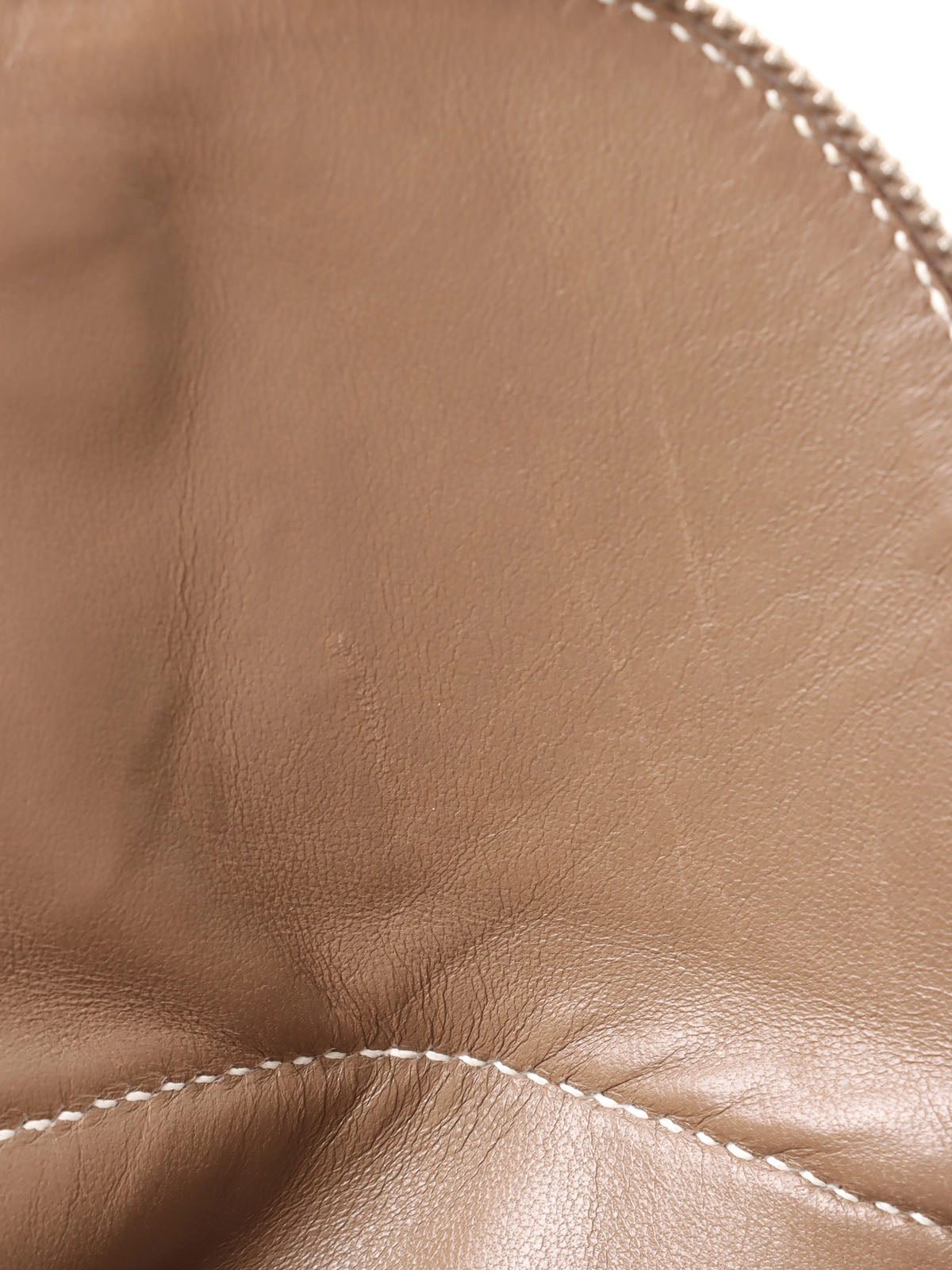 2006年製 ボリード31 エトゥープ