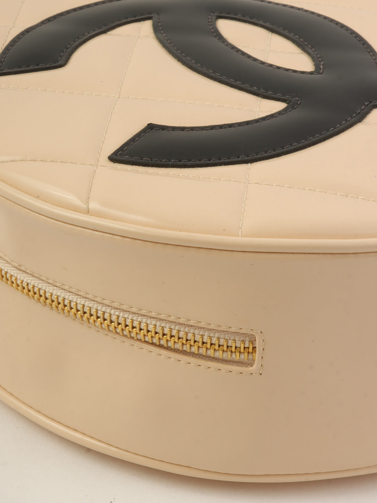 1995年頃製 パテントラウンドCCマークバニティバッグ ベージュ/ブラック