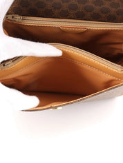 マカダムパターンロゴエンボス2wayバッグ　ブラウン