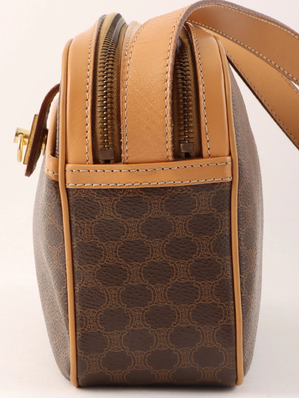 Macadam Pattern Logo Plate Shoulder Bag Brown
