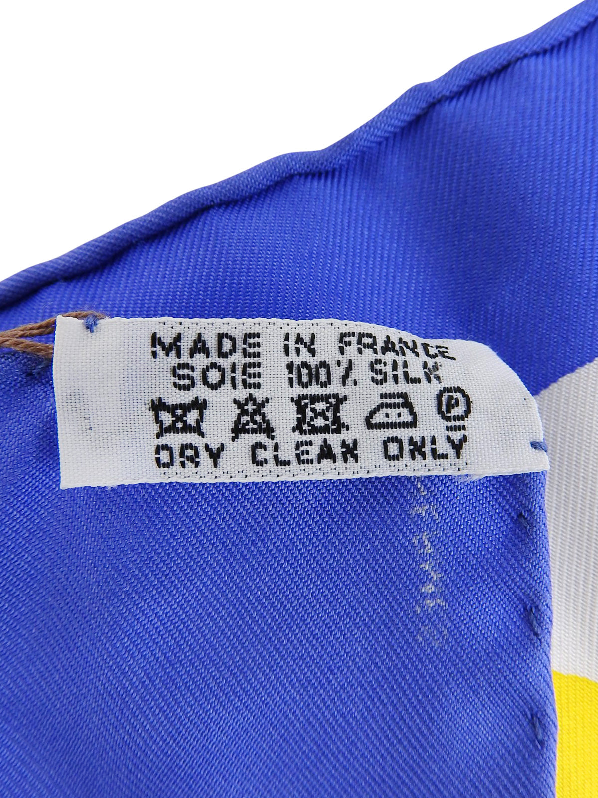 Carré 90 Claude Viallat Pattern Scarf Blue/Yellow