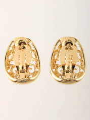 Design Cutout Earrings Gold