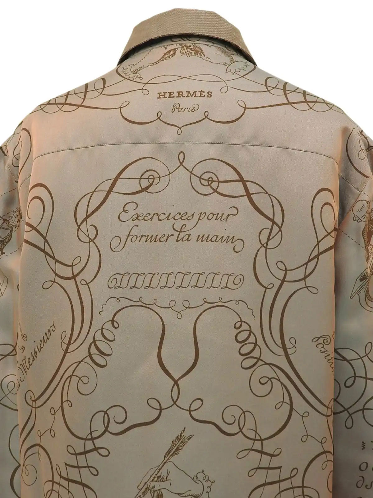 マルチモチーフロゴジップアップリバーシブルブルゾン　ブロンズ