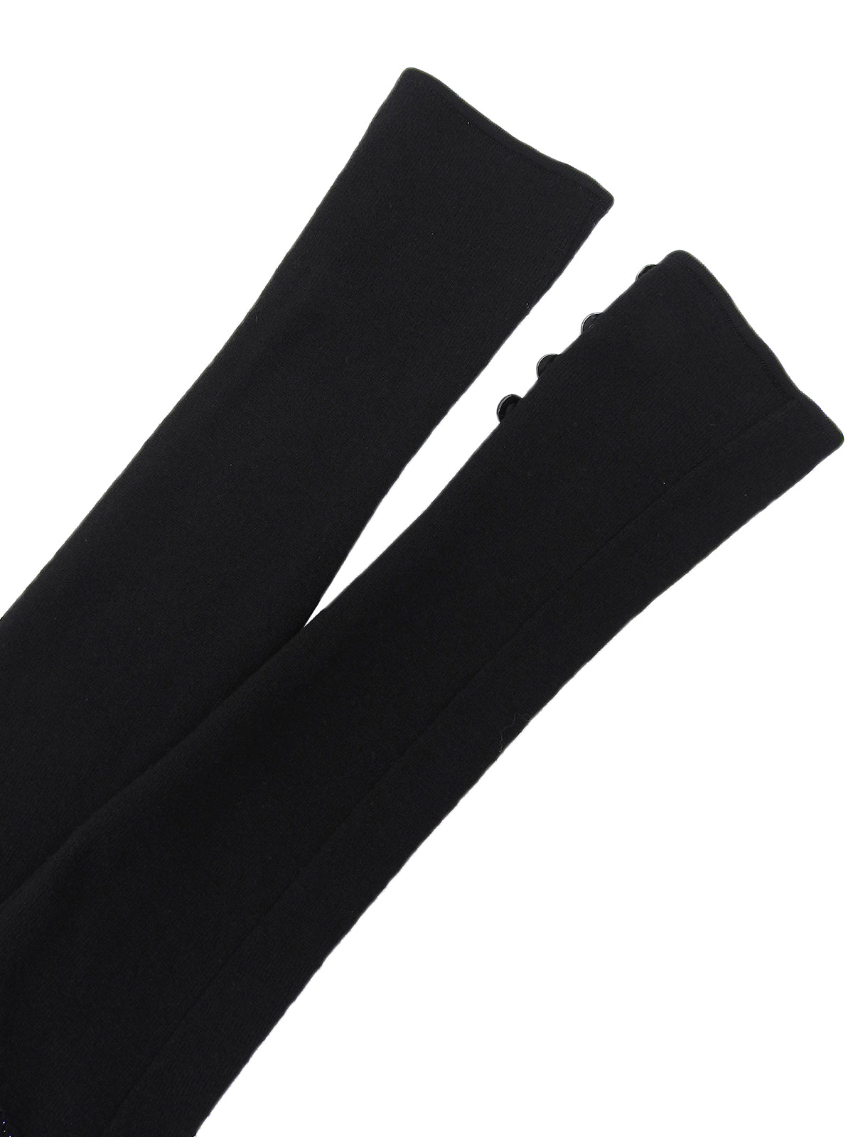 2006 Logo Button Knit Set in Black