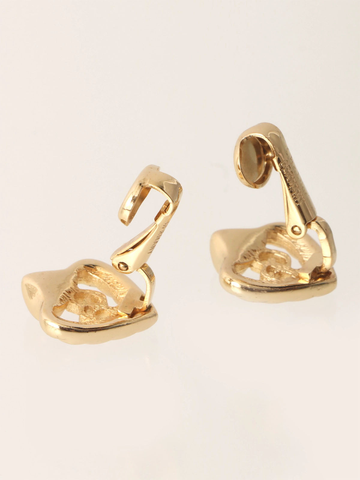 Heart Cutout Logo Earrings Gold