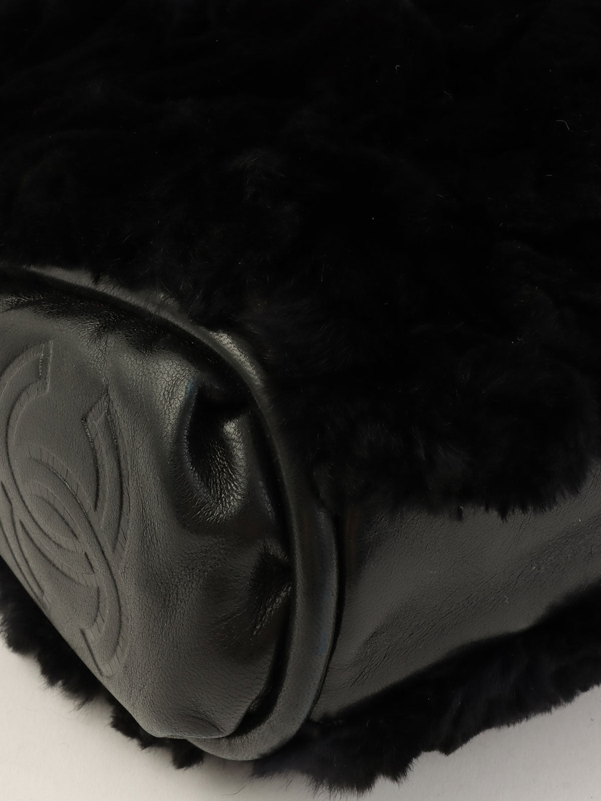 2007年頃 ファーCCマークチャームチェーンショルダーバッグ ブラック