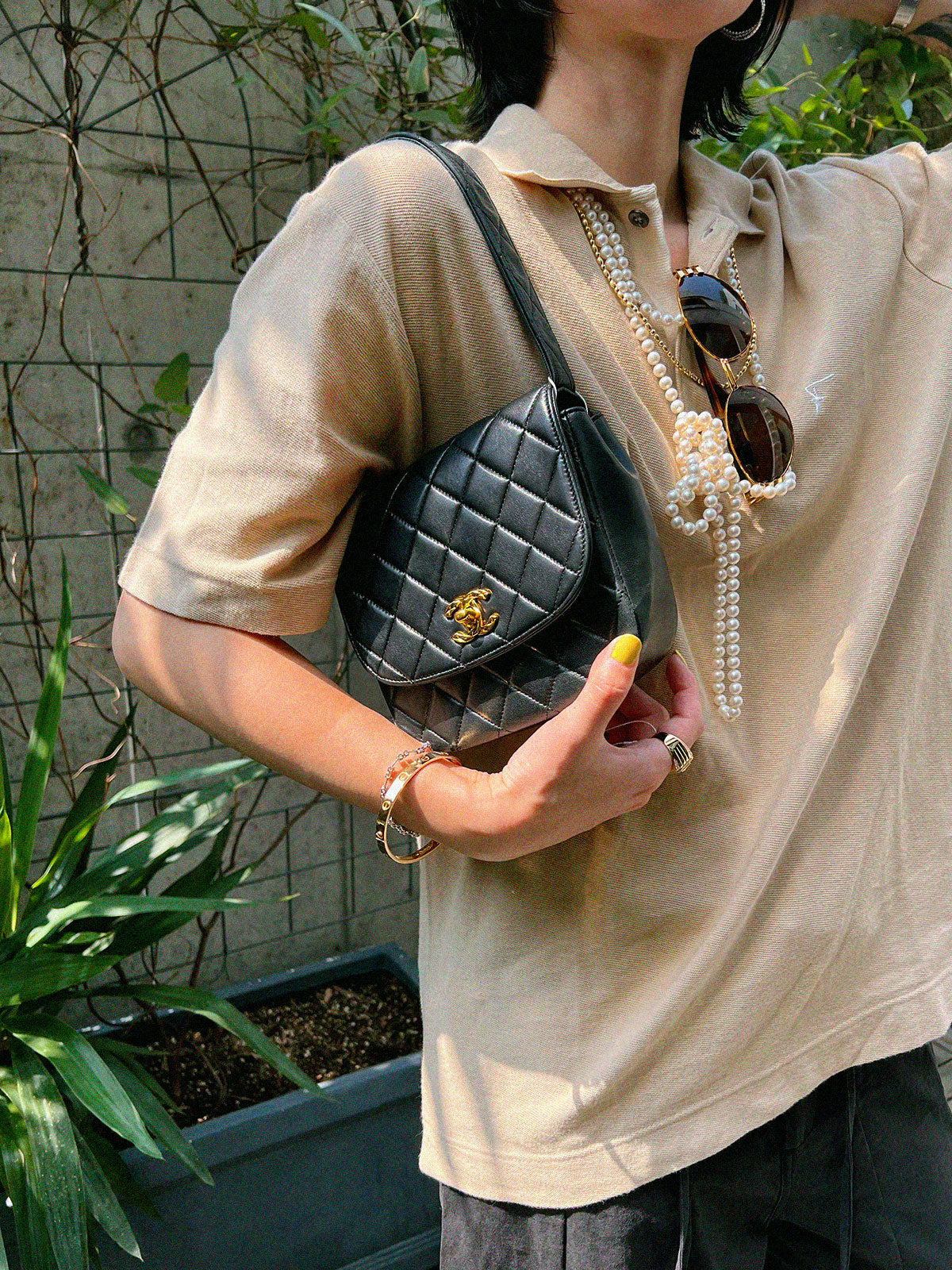 1992 CC Turnlock Handbag Black