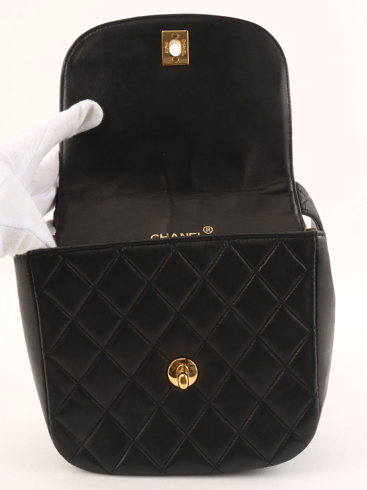1992 CC Turnlock Handbag Black