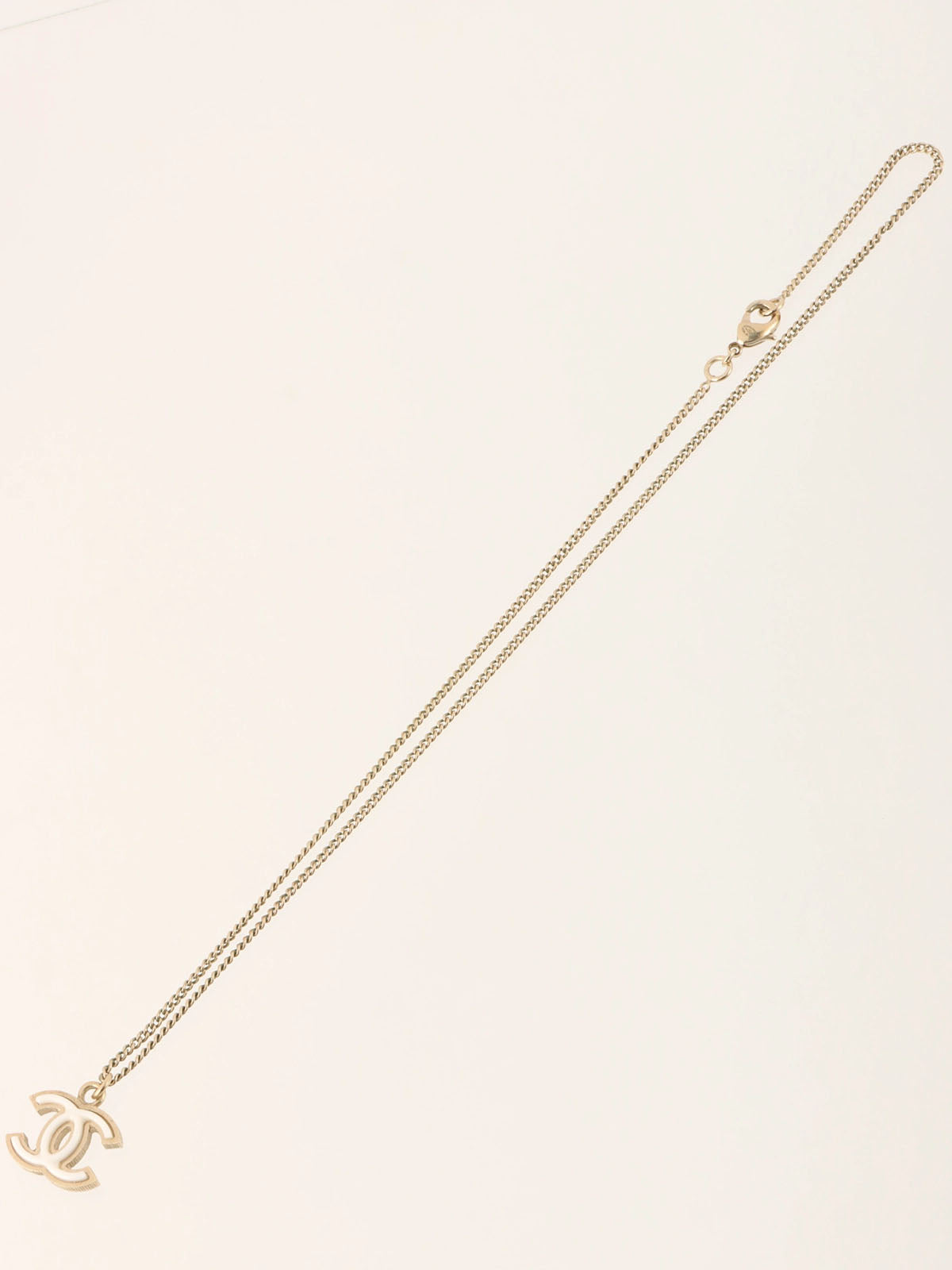 2009 CC Mark Necklace White/Gold