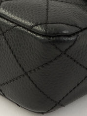 2005年頃製 キャビアスキンイーストウェストチェーンバッグ ブラック