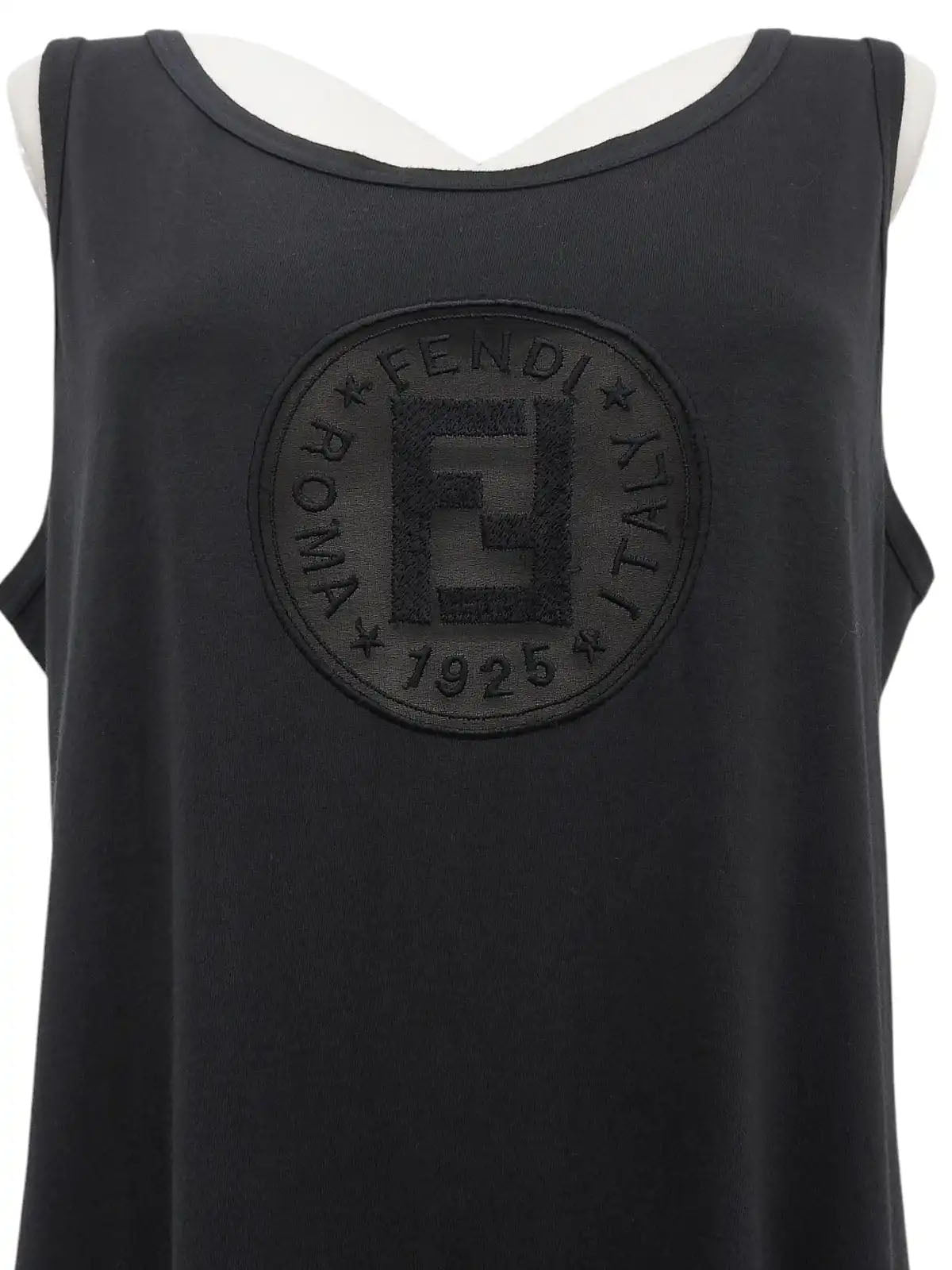 ロゴステッチノースリーブワンピース ブラック