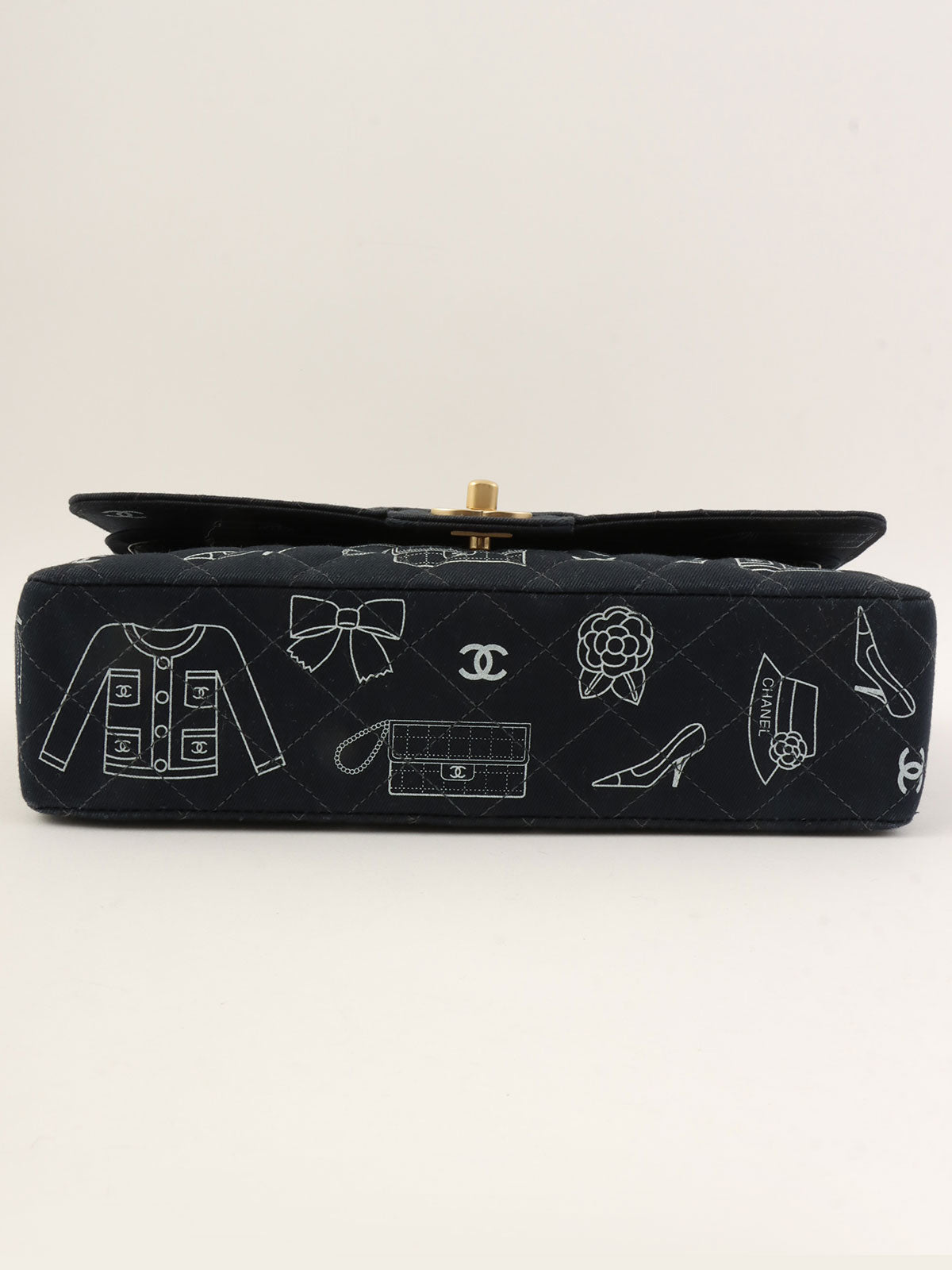 2001 Canvas Icon Pattern Classic Flap Chain Bag 25cm Black