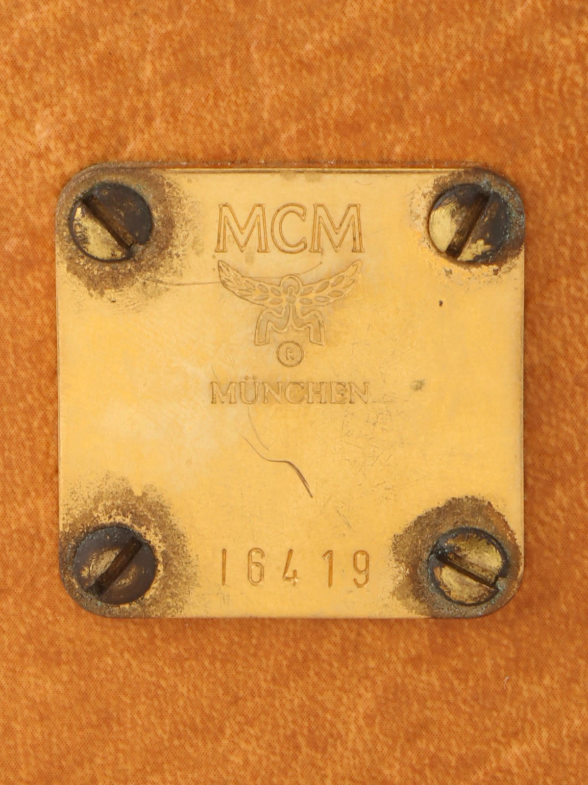 标志图案肩背包 驼色