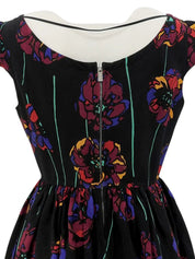 フラワーパターンノースリーブワンピース ブラック/マルチ