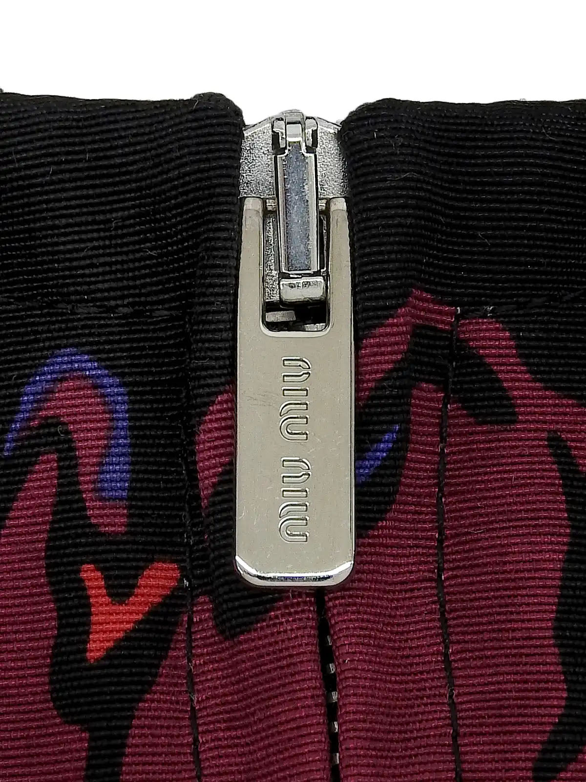 フラワーパターンノースリーブワンピース ブラック/マルチ