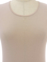 2008年粉色米色无袖上衣，饰有CC标志