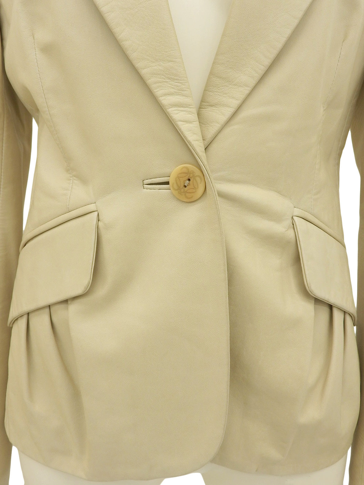 象牙色皮革Anagram纽扣夹克