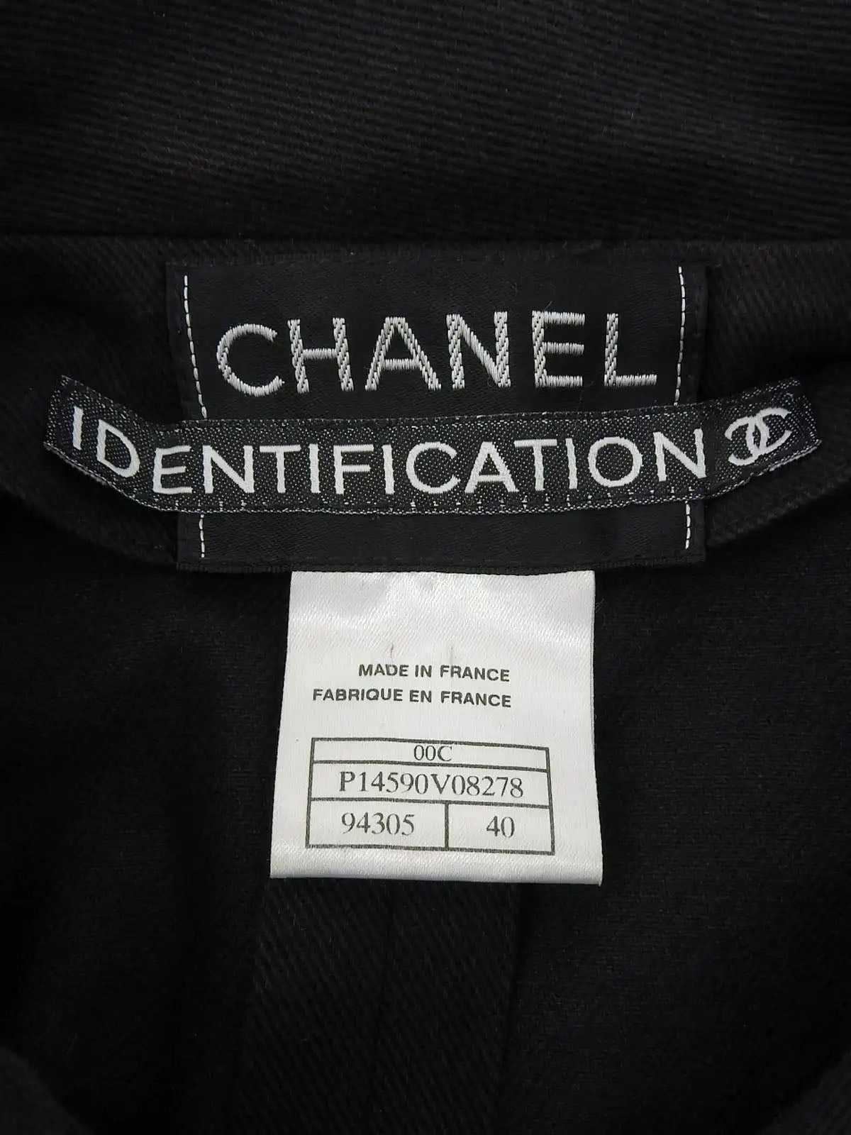 2000 Logo Button Jacket Black
