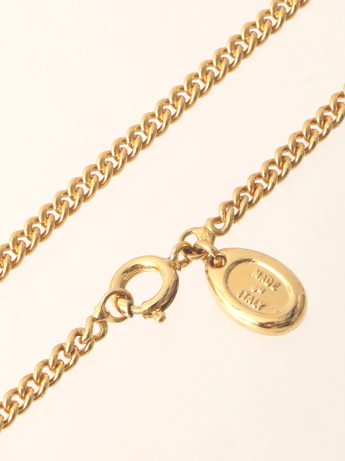 Chain motif necklace gold
