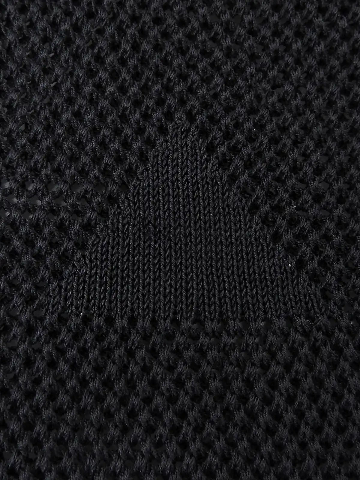 Mesh Triangle Pattern Top in Black