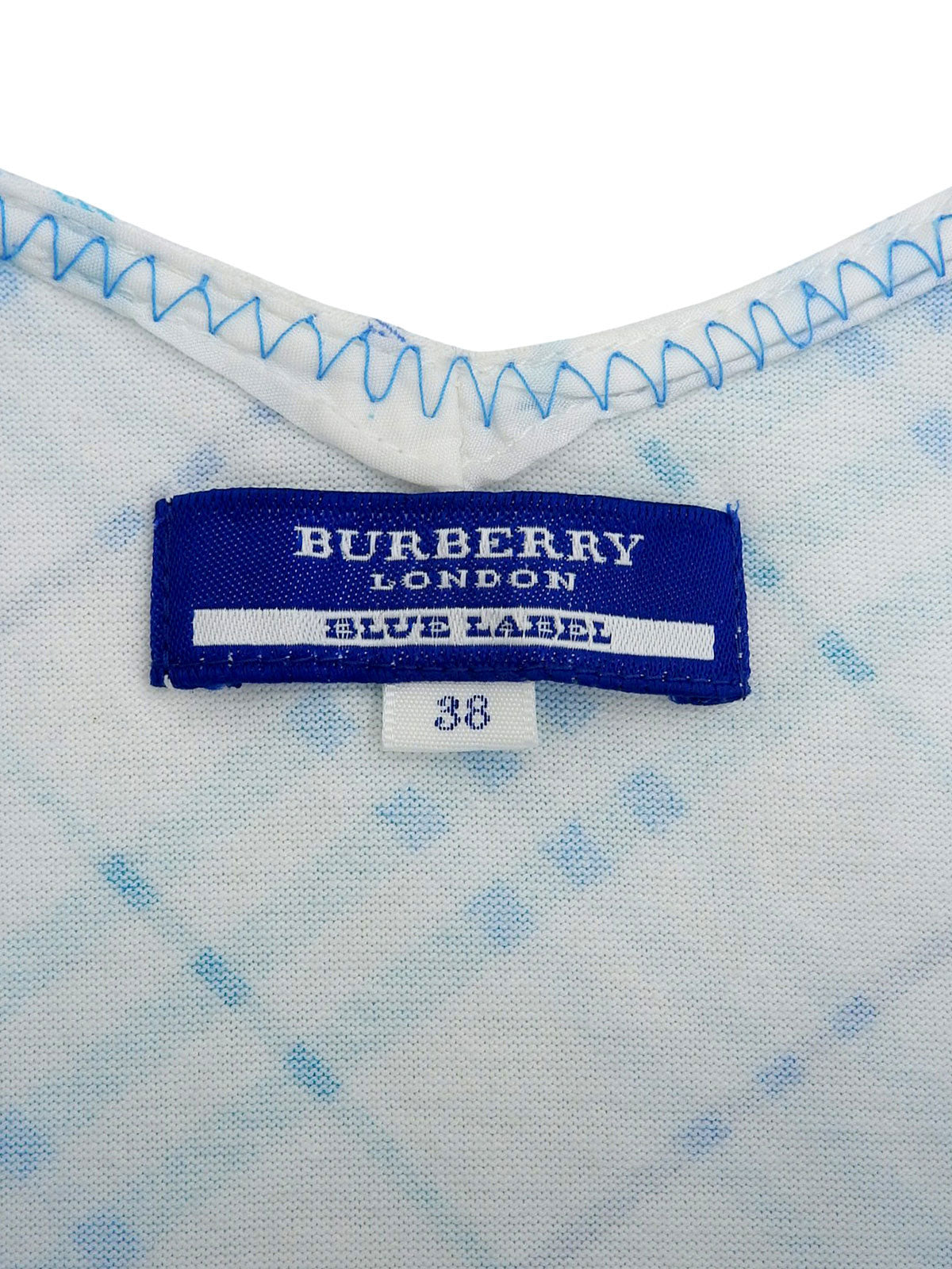 チェックパターンロゴ刺繍ノースリーブトップス　ホワイト/ブルー