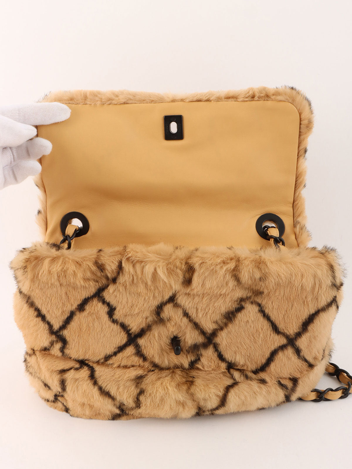 2000年頃製 ラパンファーCCターンロックチェーンショルダーバッグ ベージュ/ブラック