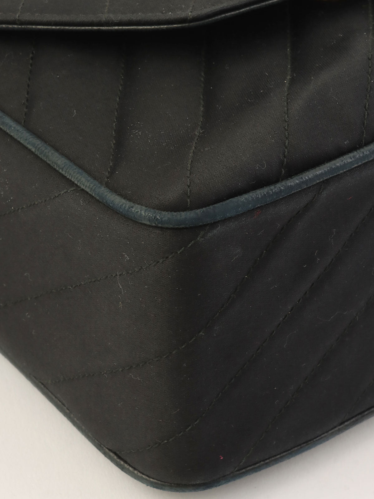 1992年製 サテンCCターンロックフリンジチェーンショルダーバッグ ブラック