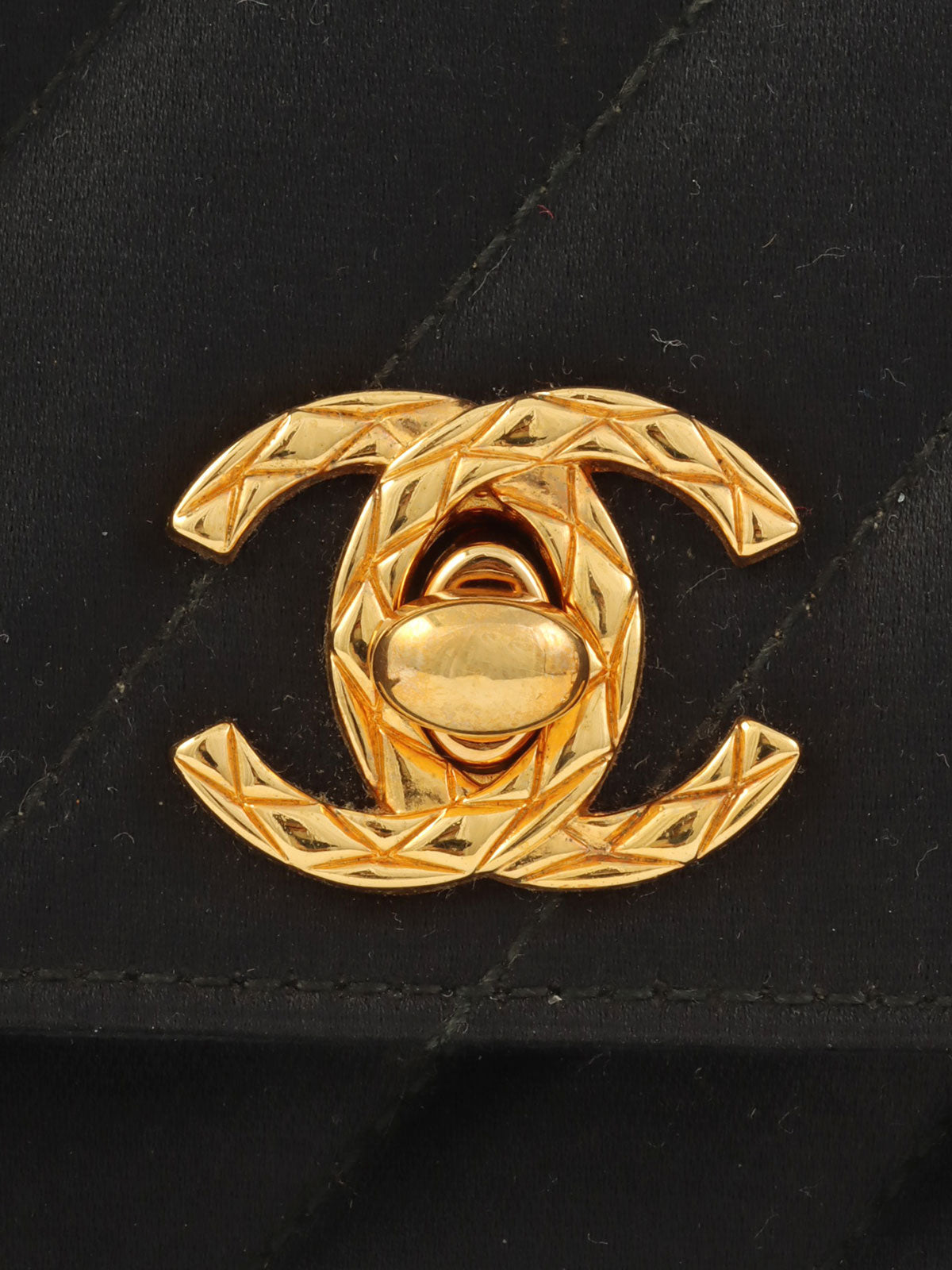 1992年製 サテンCCターンロックフリンジチェーンショルダーバッグ ブラック