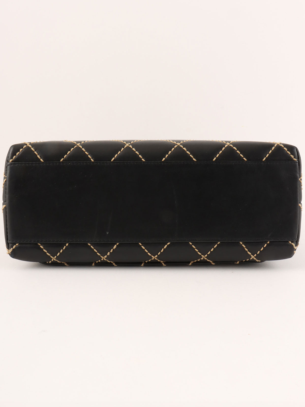 Around 2004 Made Wild Stitch CC Turn-lock  Top Handle Bag Black