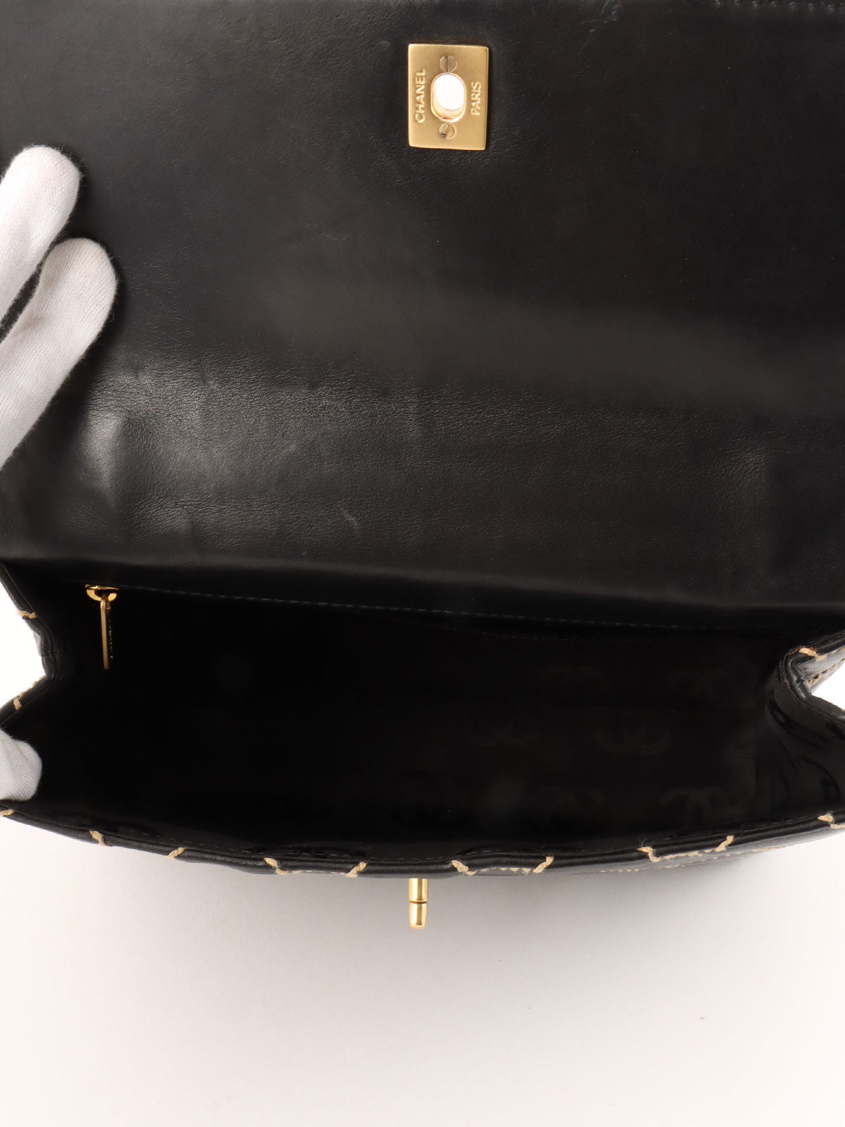 Around 2004 Made Wild Stitch CC Turn-lock  Top Handle Bag Black