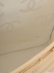 2004年頃製 クラシックフラップハンドバッグ イエロー