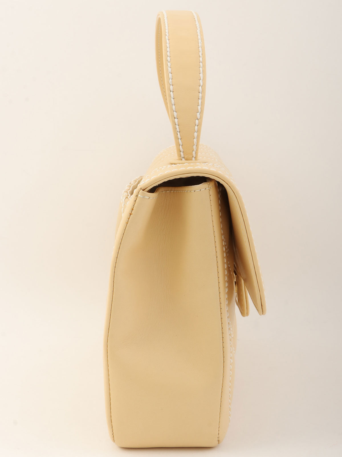 2004年頃製 クラシックフラップハンドバッグ イエロー