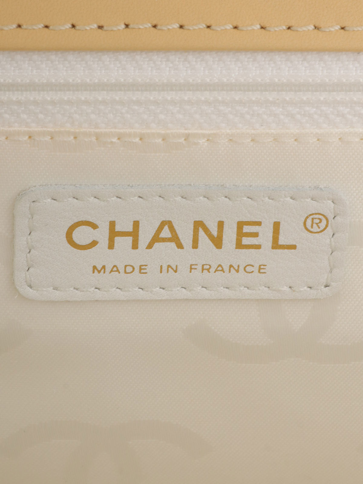 2004年頃製 クラシックフラップハンドバッグ イエロー