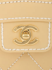 2004年頃製 クラシックフラップハンドバッグ イエロー