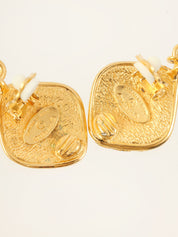 ロゴスウィングチェーンイヤリング　ゴールド