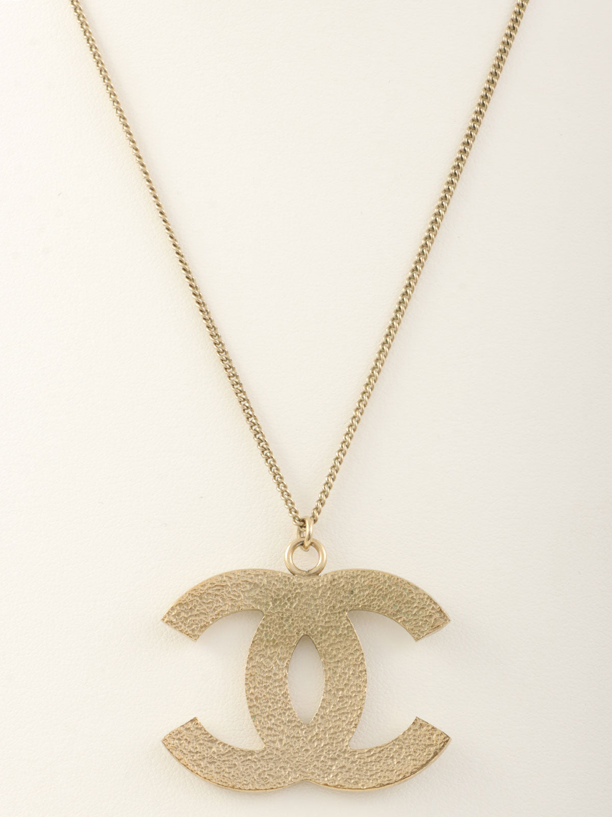 2008年製 ラインストーンCCマークプレートネックレス ゴールド