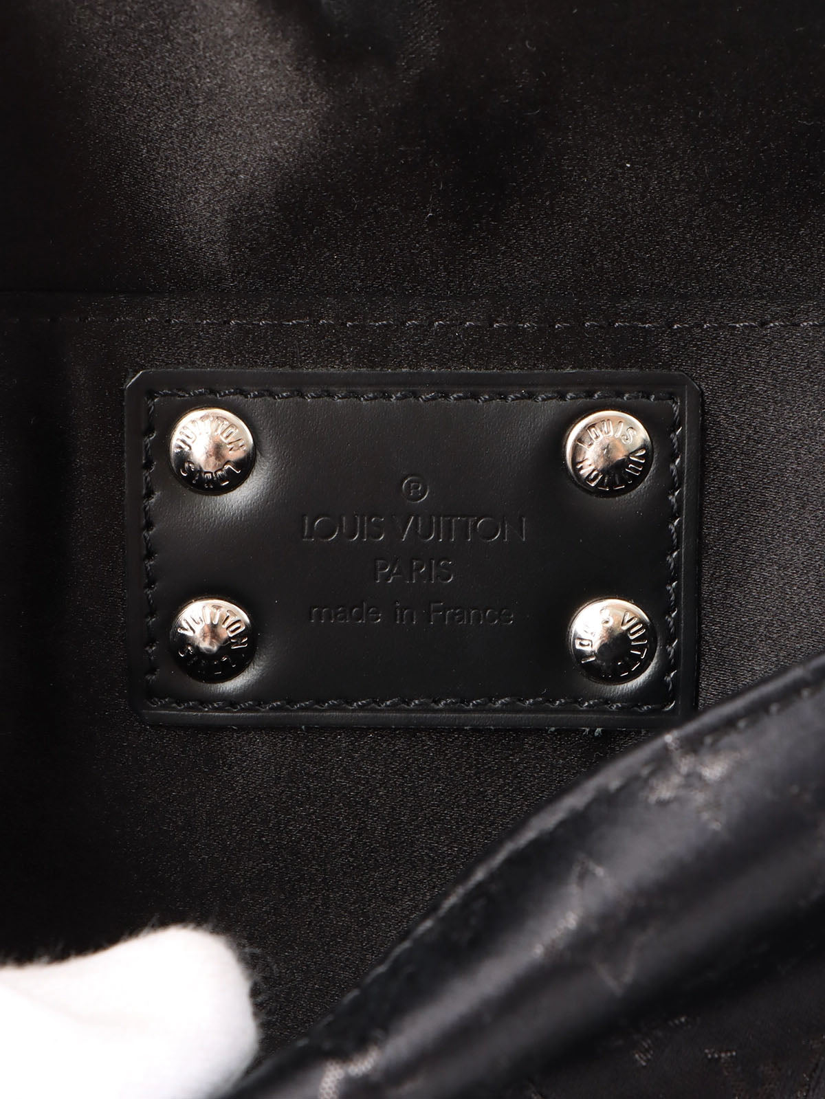 2002 Comte de Feu Musette Black