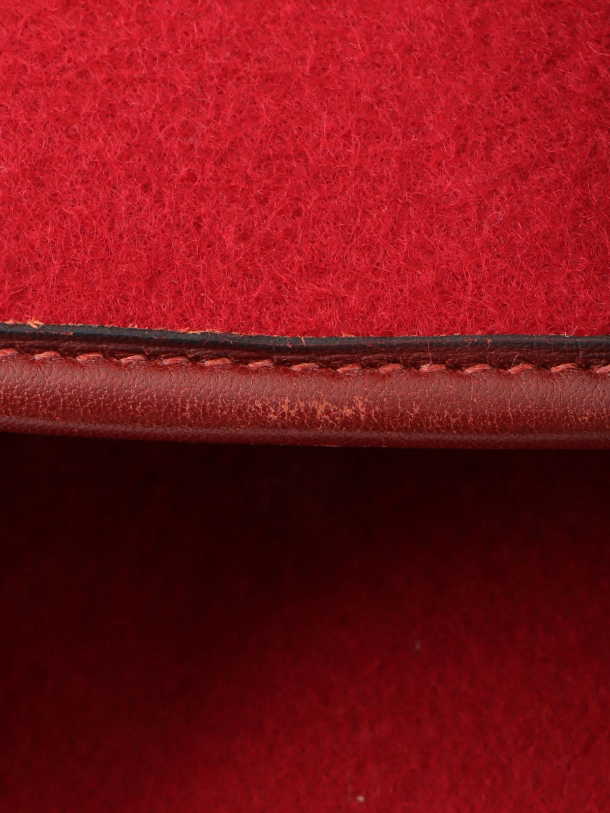 2000年製 フードゥ レッド