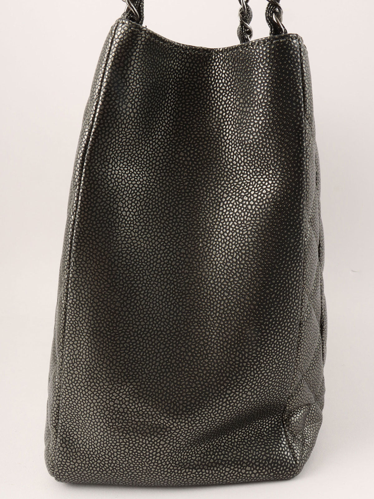 2011 Caviar Skin CC Mark Stitch Chain Tote Bag in Metallic Gray